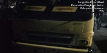 Diduga Minyak Tanpa Dokumen Diamankan Masyarakat, Sekarang Posisinya di Mapolres Pelalawan