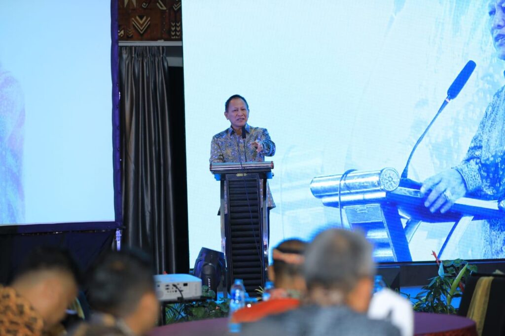 Hatrick, Pj. Bupati Tulang Bawang Raih The Best Figure Innovative of Indonesia 2024