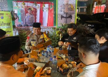 Ciptakan Kondusifitas Selama Bulan Ramadhan, Kapolres Pelalawan gelar Sahur On The Road Bersama Mahasiswa 