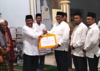 Sekda Rohul Kunjungi Masjid Al Falah dalam Safari Ramadhan