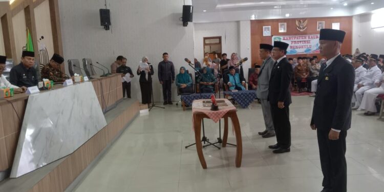 75 Pejabat Dilantik di Lingkungan Pemkab Kaur, Berikut Daftarnya