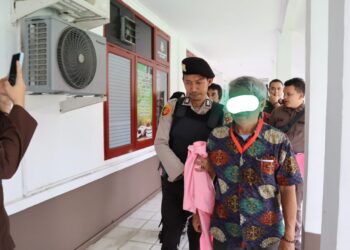 Kejari Pelalawan Tetapkan Tersangka Tindak Pidana Korupsi Pada Kegiatan Bantuan Sampan/ Perahu kepada Nelayan pada Dinas Perikanan dan Kelautan Kabupaten Pelalawan pada Tahun Anggaran 2019
