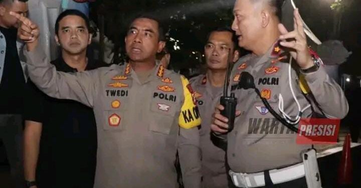 Turun Langsung Tinjau Pos Pengamanan Ops Ketupat Jaya, Kapolres : Siap Berikan Pelayanan Terbaik Bagi Pemudik