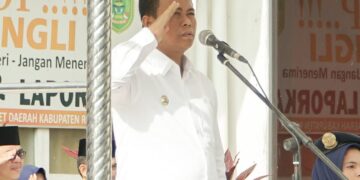 Wabup H. Sulaiman Pimpin Apel 17 Hari Bulan dan Halal Bihalal Pasca Libur Lebaran Idul Fitri 1445 H