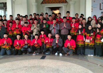 MTQ Tingkat Provinsi di Kota Dumai, Bupati H Zukri SE Lepas Kafilah MTQ Kabupaten Pelalawan