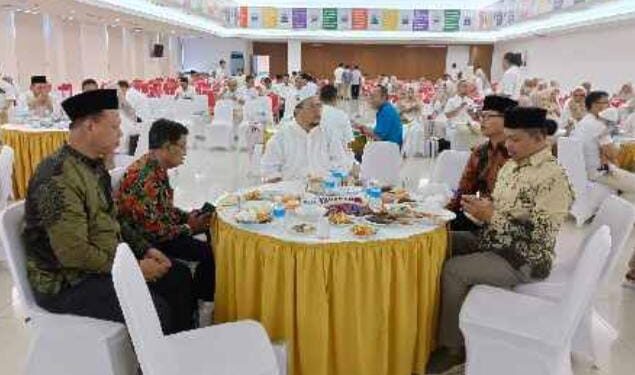 Bakal Calon Bupati Bekasi Ulung Purnama SH., M.H Hadir Diacara Halal Bihalal Keluarga Besar Universitas Pelita Bangsa Kabupaten Bekasi