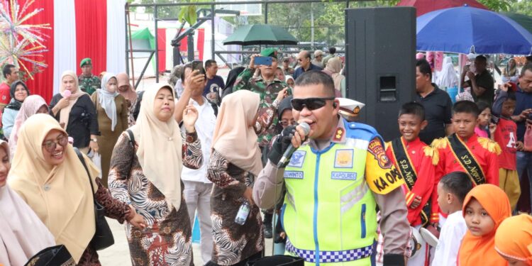 Kapolres Pelalawan laksanakan Patroli Sinergitas 3 Pilar di May Day 2024