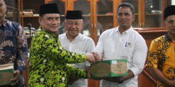 PD DMI Rohil Gelar Silaturahmi & Halal bi Halal, Serahkan Bantuan Kebersihan Masjid