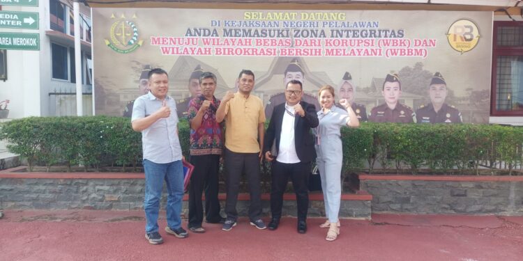 Garuda Muda Petalangan Laporkan PT.Serikat Putra ke Kejaksaan Negeri Pelalawan