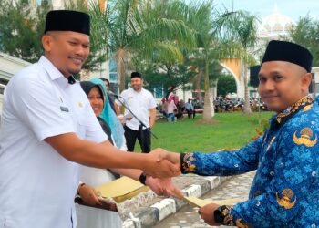 Pj Bupati Ambil Sumpah dan Serahkan SK 305 Pegawai PPPK Aceh  Utara