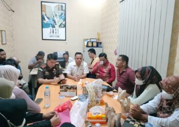 Jadi Atensi, Kejari Pelalawan Temui 34 Korban Penipuan SK Honorer Oleh Oknum ASN