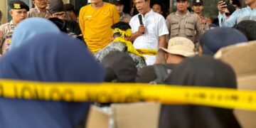 Puluhan Jirnalis Berbagai Organisasi  Gelar Aksi Tolak Revisi RUU Penyiaran