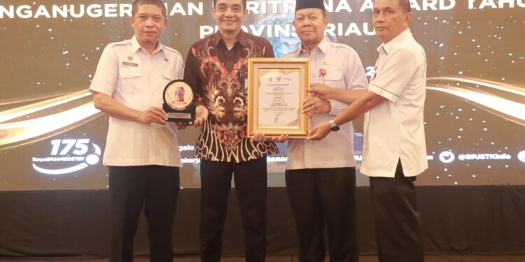 Kabupaten Pelalawan Raih Penghargaan Paritrana Awards 2024