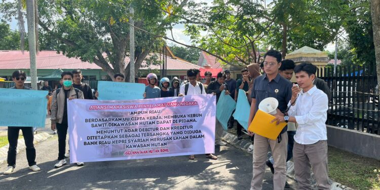 AMPUN Riau Demo di Depan Polda Riau, Ini Tututannya