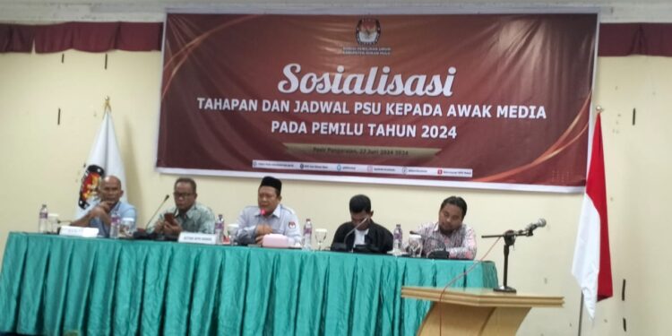 Persiapkan PSU, KPU Rohul Gelar Sosialisasi & Night Coffe Bersama Media