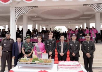 Bupati Rohil Hadiri Upacara Peringatan HUT Bhayangkara ke-78