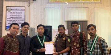 Cipayung Plus Pekanbaru Laporkan Dugaan Korupsi Pembangunan Jembatan Waterfront City ke Kejaksaan Tinggi Riau