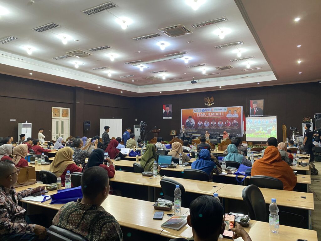 Associatie Professor UTM: Banyak Manfaat Daun Kelor untuk Kesehatan