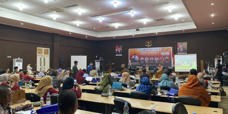 Associatie Professor UTM: Banyak Manfaat Daun Kelor untuk Kesehatan