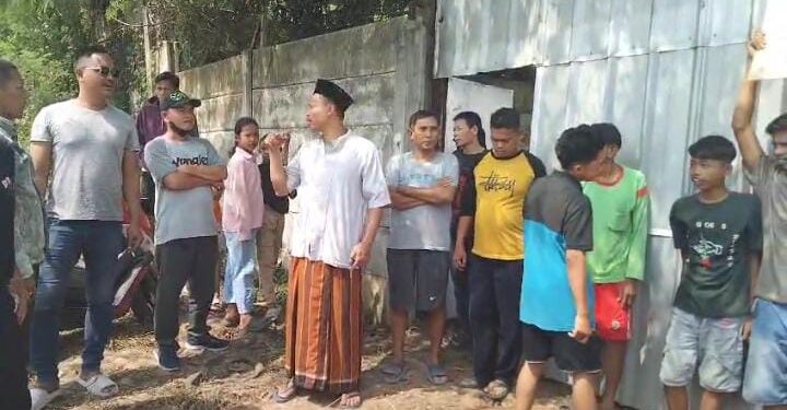 PT Prima Indah Lestari proyek di Desa Junti di Stop puluhan Warga Setempat,