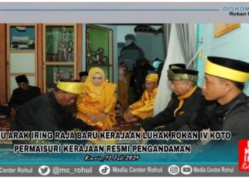 Menuju Arak Iring Raja Baru Kerajaan Luhak IV Koto: Permaisuri Kerajaan Resmi Pengandaman
