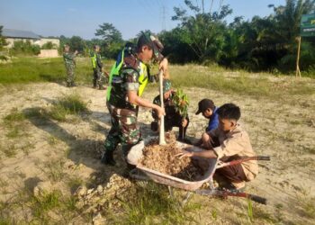 Bersatu Dengan Alam Untuk Indonesia Hijau, Koramil 04/Pangkalan Kuras Tanam Ratusan Pohon