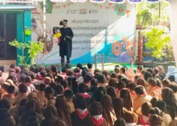 Camat Metro Utara” Heri Hendarto” Lakukan Tanam Pohon di Hari Anniversary CB CL ke 15