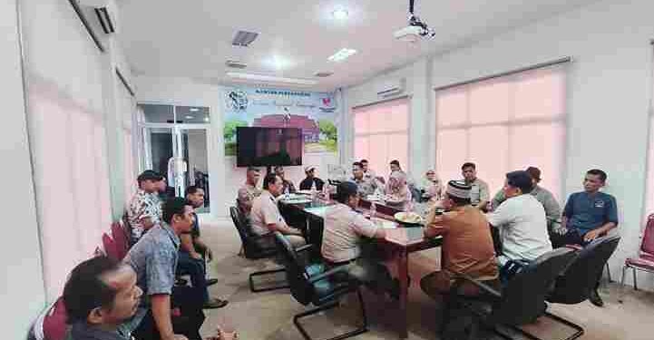 Poros Pemuda dan Masyarakat Peduli Pelalawan Gagal Demo di ATR/BPN, Polres dan Kantor Bupati