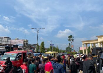 Pemecatan Siswa Secara Sepihak, KAPIR Geruduk Sampoerna Academy Medan tidak ada Klarifikasi