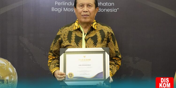 Bupati Rohul Sukiman Kembali Raih Penghargaan