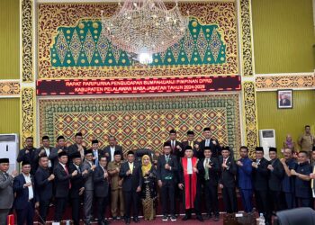 DPRD Pelalawan Resmi Lantik Pimpinan Baru untuk Masa Jabatan 2024-2029