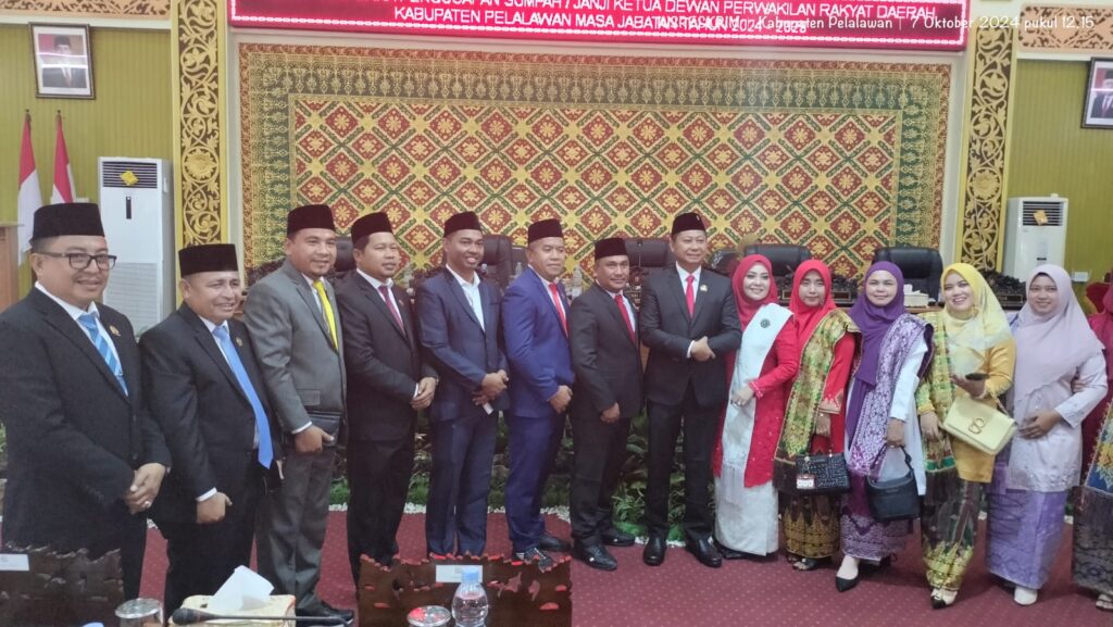 Syafizal SE Resmi Menjabat Ketua DPRD Kabupaten Pelalawan Masa Jabatan 2024-2029