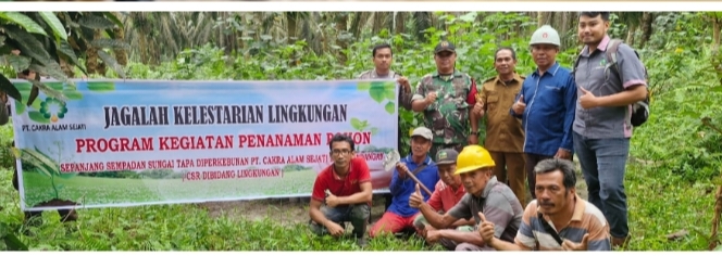 PT Cakra Alam Sejati Wujudkan Komitmen Pelestarian Lingkungan melalui Penaburan Benih Ikan dan Penghijauan Sungai