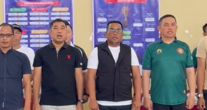 Bupati Pelalawan Buka Turnamen Futsal Serikat Riau Fiber