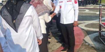Bupati Pelalawan Pimpin Apel Perdana dan Halal Bihalal Bersama ASN