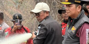 Bersama patroli terpadu, Bupati Zukri Tinjau Titik Karhutla di Desa Gambut Mutiara