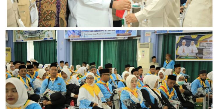 Penuh Haru, Bupati Anton Lepas 191 Jemaah Calon Haji Rohul di Embarkasi Batam