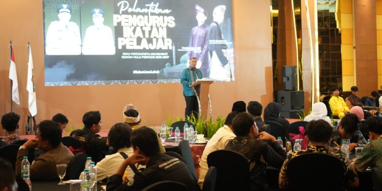 Momen Bersejarah bagi Mahasiswa Rohul di Jogja: Bupati Anton Hadiri Pelantikan Pengurus IPRY Rohul 2026-2027