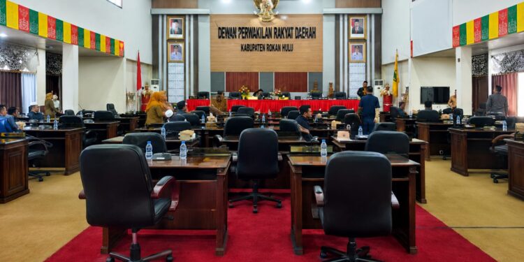 Paripurna DPRD Rohul Gagal Kuorum, Mayoritas Anggota Dewan Absen