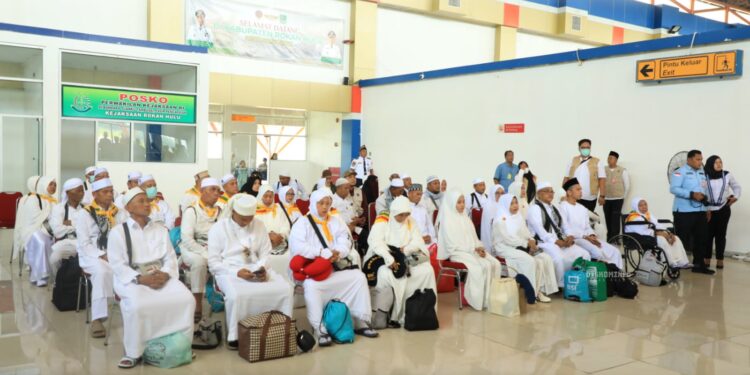 Pemerintah Kabupaten Rokan Hulu Sambut Hangat Kepulangan Jamaah Haji Tahun 2026
