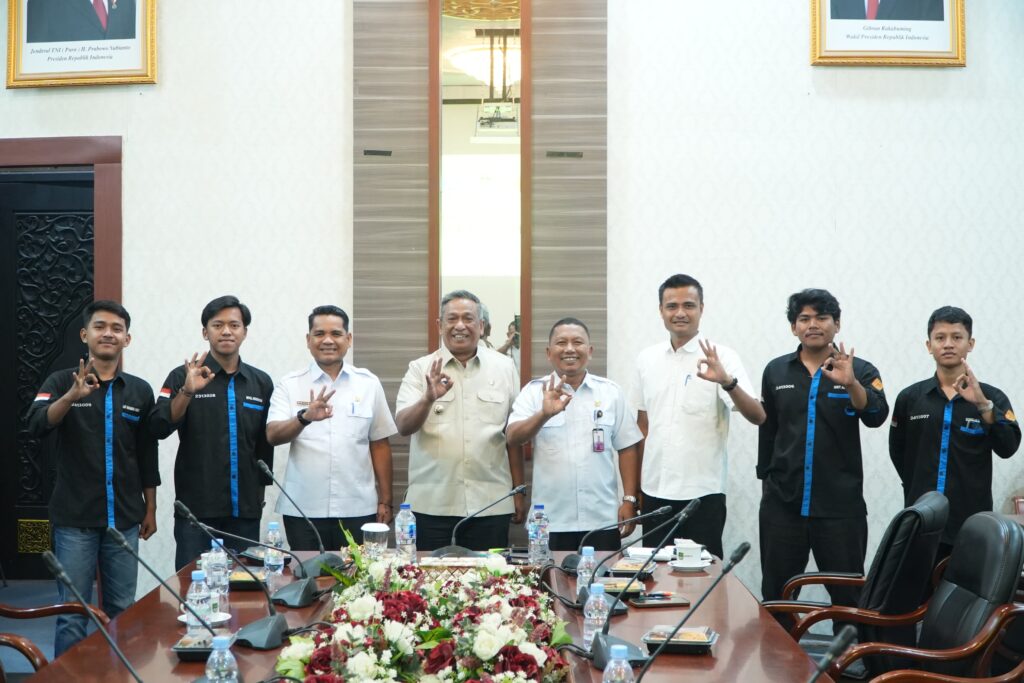 Sambut Temu Wicara Regional VIII FKMTSI, Bupati Rokan Hulu Support Mahasiswa Teknik UPP