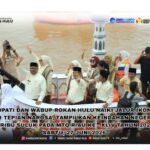 Bupati dan Wabup Rohul Ikuti Parade Jalur MTQ ke-44 Riau di Tepian Narosa