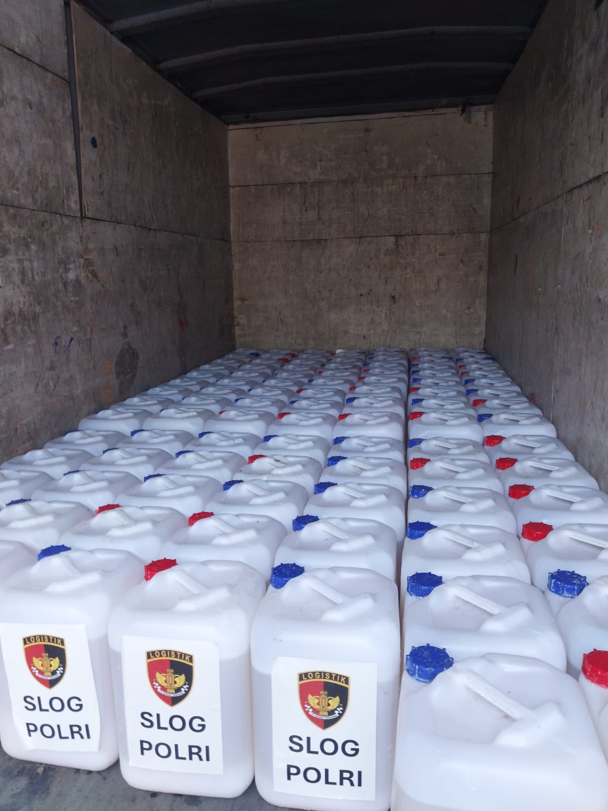 Polri Gerak Cepat Dukung Pemadaman Karhutla Sumsel dengan Formula X-Fire